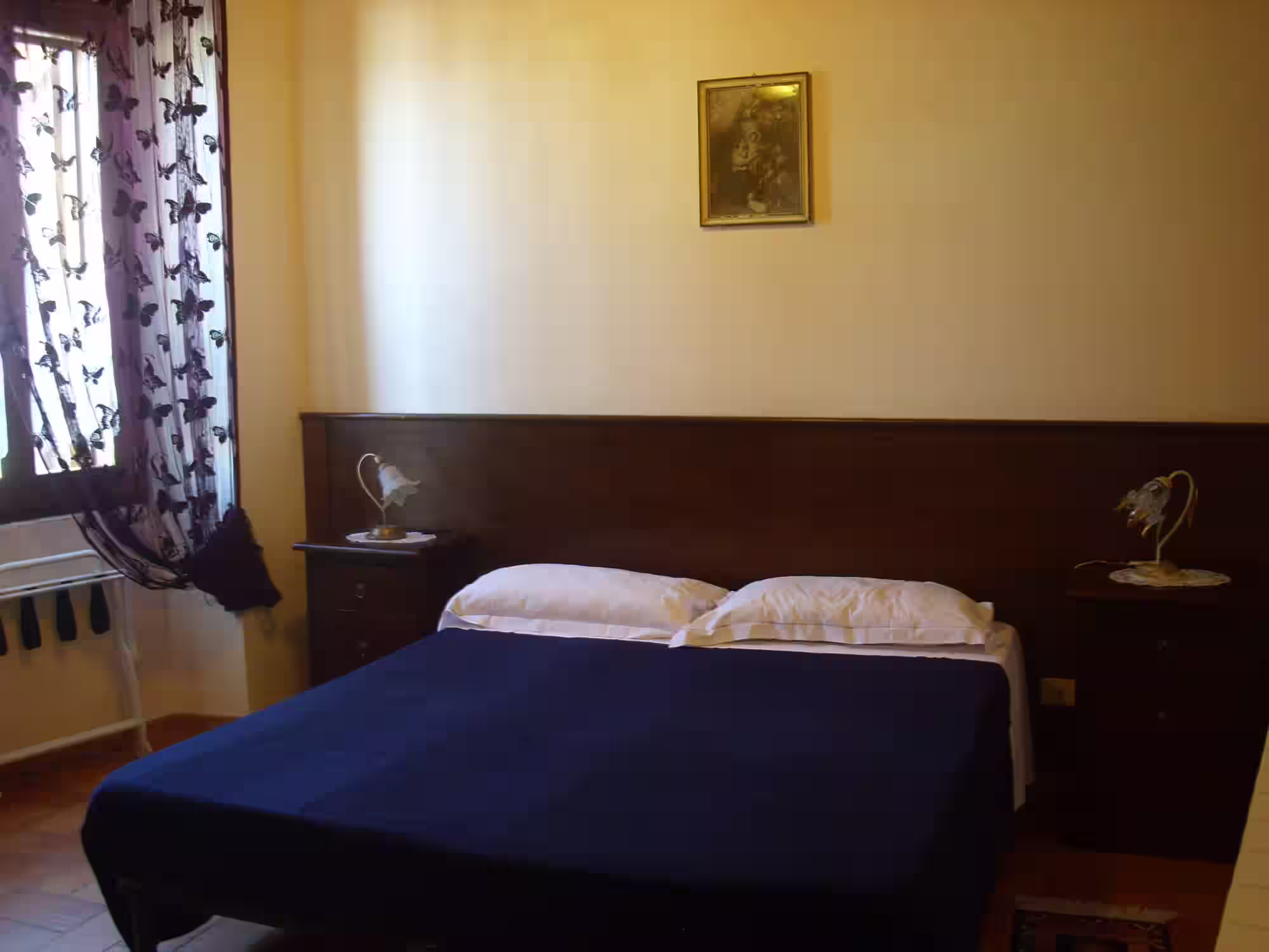 Palazzetto Leonardi - Bed & Breakfast a San Polo dei Cavalieri - Ospitalità, cultura e storia - Camera doppia Palazzetto Leonardi - Bed & Breakfast a San Polo dei Cavalieri - Ospitalità, cultura e storia - Camera doppia
